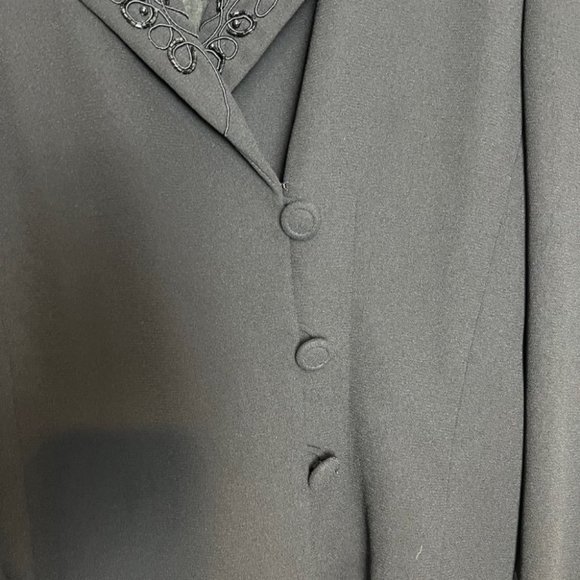 90s vintage Talbots black fitted women’s blazer w beaded trim sz L romantic goth - Picture 5 of 5